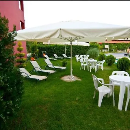 Odysseia Apartman Nikiána